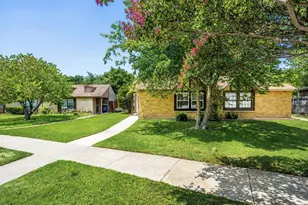 514 Matterhorn St, Cedar Hill, TX 75104 - Photo 3