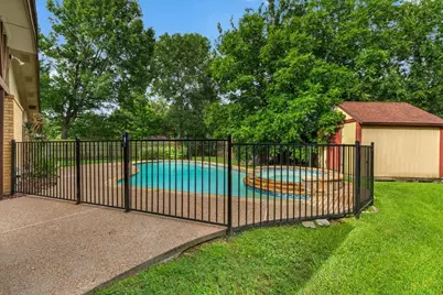 6901 Red Fox, Fort Worth, TX 76137 - Photo 21