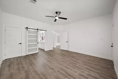 1027 W 2nd Avenue, Corsicana, TX 75110 - Photo 17