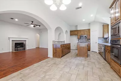 1021 Hyannis Street, Plano, TX 75094 - Photo 13