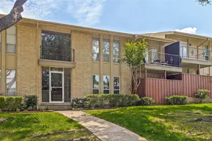 5832 Sandhurst Ln, Dallas, TX 75206 - Photo 1