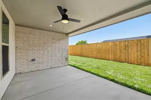 3769 Wenatche Dr, Dallas, TX 75233 - Photo 37