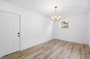4605 Haas Dr, Dallas, TX 75216 - Photo 21