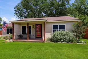 116 Pecan St, Whitesboro, TX 76273 - Photo 1