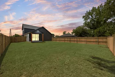 411 Runnells Street, Terrell, TX 75160 - Photo 31