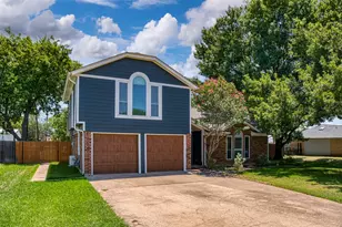 485 Ashley Ln, Roanoke, TX 76262 - Photo 3