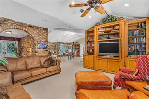 1609 Lake Hill Ln, Plano, TX 75023 - Photo 9