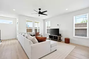 2330 Fairfax Dr, Irving, TX 75060 - Photo 11