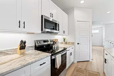 2330 Fairfax Drive, Irving, TX 75060 - Photo 5