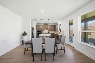 900 Summer Ct, Justin, TX 76247 - Photo 9