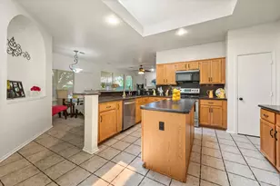 6307 Pierce Arrow Dr, Arlington, TX 76001 - Photo 11