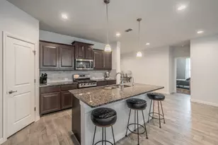 15901 Charing Cross Dr, Fort Worth, TX 76247 - Photo 9