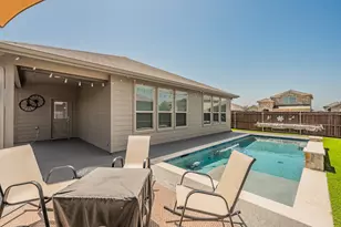 15901 Charing Cross Dr, Fort Worth, TX 76247 - Photo 3