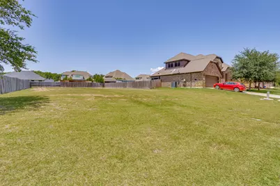 707 Carmen Ana Avenue, Grandview, TX 76050 - Photo 3