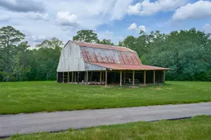 6841 State Hwy 154 E, Gilmer, TX 75645 - Photo 33