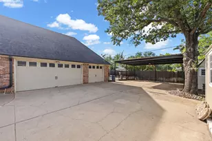 809 Shady Creek Dr, Kennedale, TX 76060 - Photo 3