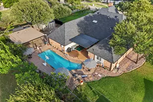 809 Shady Creek Dr, Kennedale, TX 76060 - Photo 3