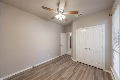 10501 Cloisters Drive, Fort Worth, TX 76131 - Photo 13