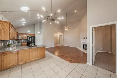 10501 Cloisters Drive, Fort Worth, TX 76131 - Photo 11