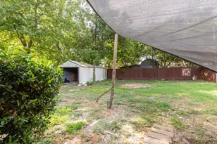 2303 April Ln, Grand Prairie, TX 75050 - Photo 19