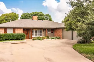 8921 Crosswind Dr, Fort Worth, TX 76179 - Photo 5