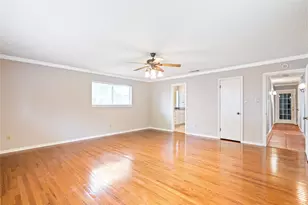 8921 Crosswind Dr, Fort Worth, TX 76179 - Photo 17