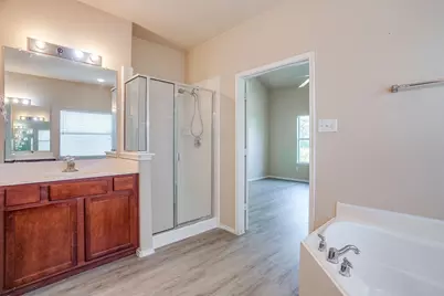 7004 Alcala, Grand Prairie, TX 75054 - Photo 19