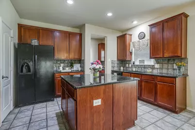 7004 Alcala, Grand Prairie, TX 75054 - Photo 15