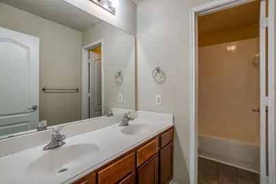 7004 Alcala, Grand Prairie, TX 75054 - Photo 21