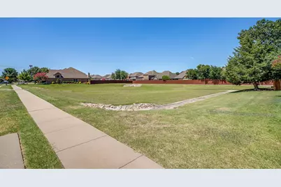 7004 Alcala, Grand Prairie, TX 75054 - Photo 31