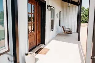 208 Chicken Field Rd, Whitewright, TX 75491 - Photo 3