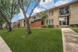 5838 Sandhurst Ln, Dallas, TX 75206 - Photo 1