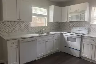 212 Washington St, Garland, TX 75040 - Photo 3