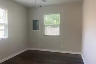 212 Washington St, Garland, TX 75040 - Photo 13