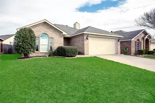 10500 Aransas Dr, Fort Worth, TX 76131 - Photo 7