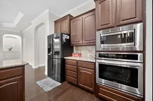 1320 Cecilia Ct, Arlington, TX 76002 - Photo 21