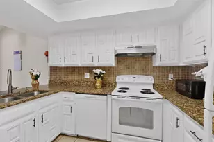 14151 Montfort Dr, Dallas, TX 75254 - Photo 7