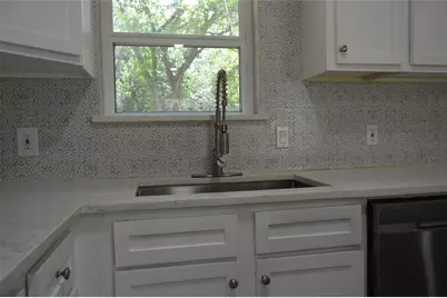 501 E 2nd Street, Quinlan, TX 75474 - Photo 15