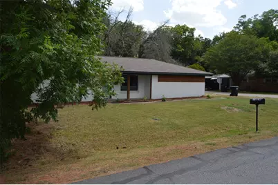 501 E 2nd Street, Quinlan, TX 75474 - Photo 3