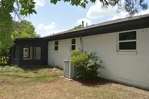 501 E 2nd St, Quinlan, TX 75474 - Photo 7
