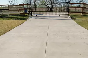 750 Section House Rd, Alma, TX 75119 - Photo 3