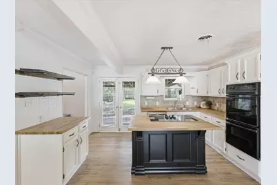 828 Billie Ruth Lane, Hurst, TX 76053 - Photo 1