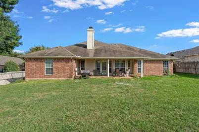 608 Pebble Creek Drive, Hewitt, TX 76643 - Photo 21