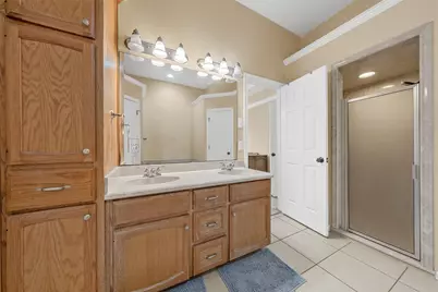 608 Pebble Creek Drive, Hewitt, TX 76643 - Photo 11