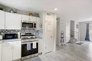 2209 Ridgewood Dr, Sherman, TX 75092 - Photo 5