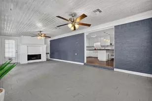 1702 SE 22nd Ave, Mineral Wells, TX 76067 - Photo 35