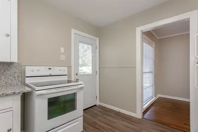 5829 E Mockingbird Lane, Dallas, TX 75206 - Photo 13