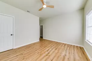 2633 S Denley Dr, Dallas, TX 75216 - Photo 19