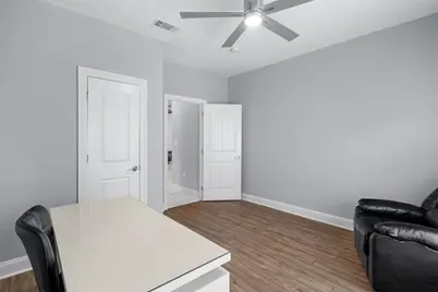 339 S Stewart Avenue, Lancaster, TX 75146 - Photo 23