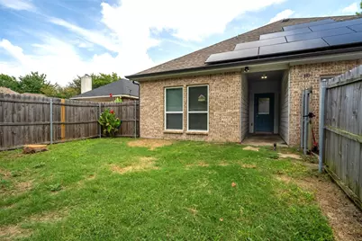 339 S Stewart Avenue, Lancaster, TX 75146 - Photo 29